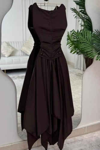 فستان العيد بني انيق