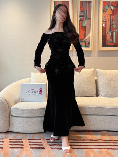 فستان سهرة خامة مخمل جوخ مطرز بلولو انيق