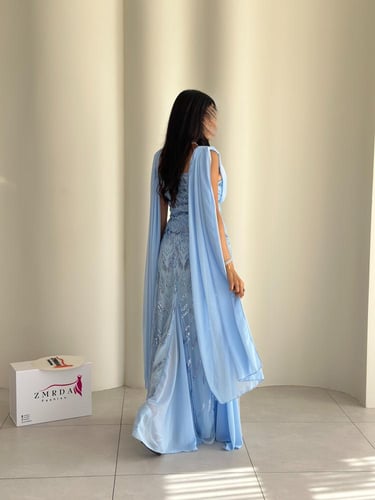 فستان اسماء