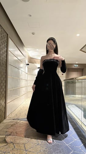 فستان سهرة اسود مخمل جوخ بتطريز انيق