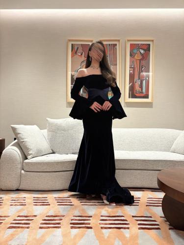 فستان اسراء خامة مخمل