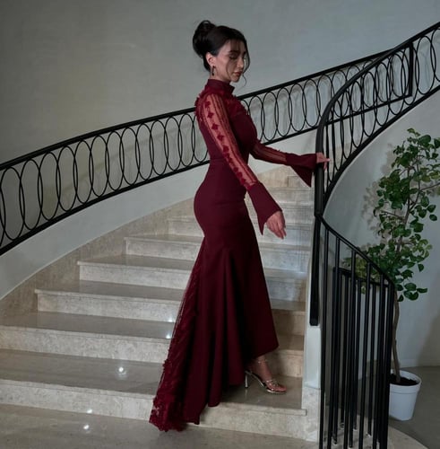 فستان سهرة مطرز بلورود خامه بأربي استرتش مميز