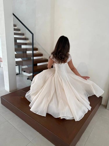 فستان العيد فاخر بلونين