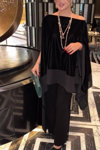 جمبسوت أنيق بقطعتين مميزةً