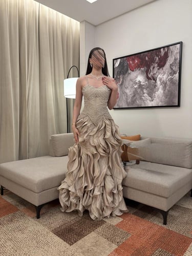 فستان سهرة مطرز بلولو كلوش فاخر