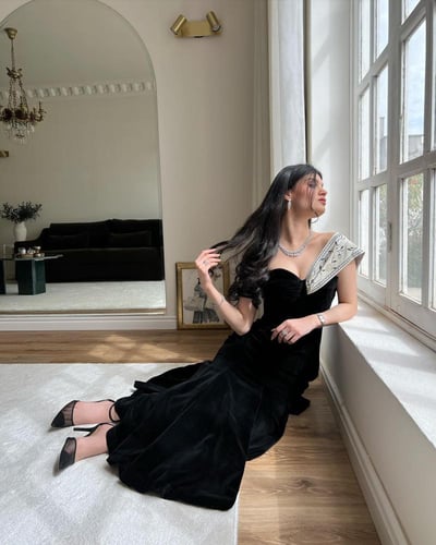 فستان سهرة خامة مخمل مميز