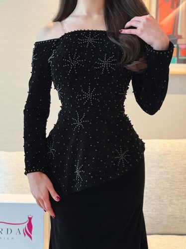 فستان سهرة خامة مخمل جوخ مطرز بلولو انيق