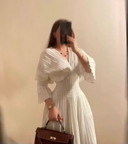 فستان أبيض انيق للعيد