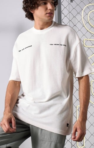 تي شيرت لون ابيض