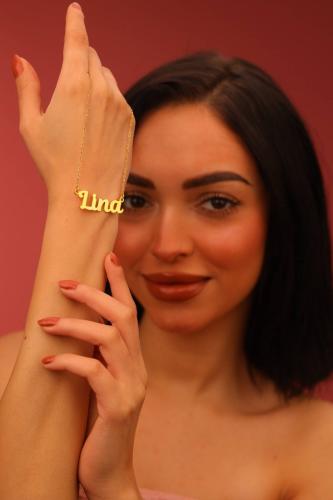 سلسال رقبة بتصميم الاسم