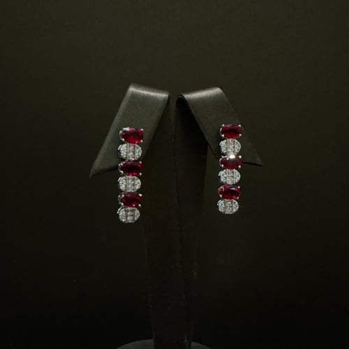 حب - طقم تنس لون احمر