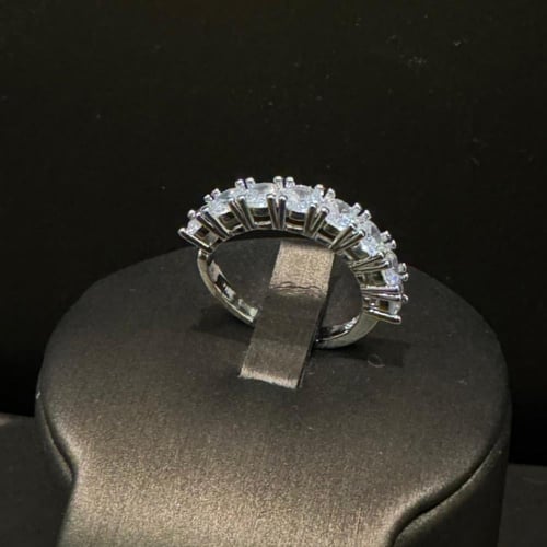 راقي - طقم تنس دقة الماس