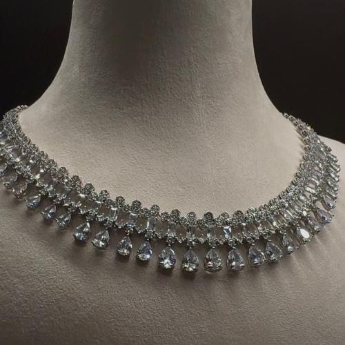 كريستال - طقم دقة الماس