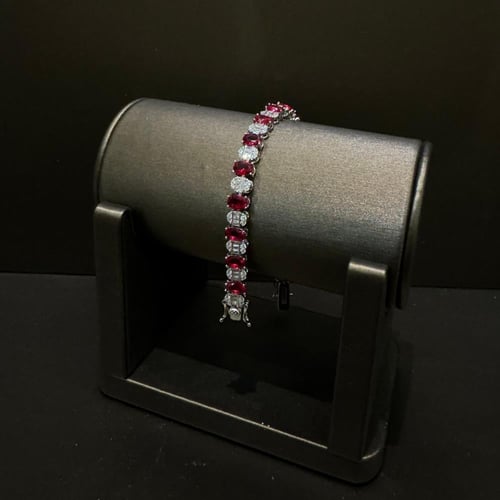 حب - طقم تنس لون احمر