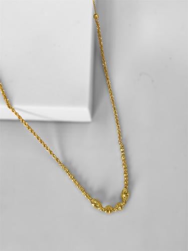 عقد بتصميم الدوريكا عيار ٢١