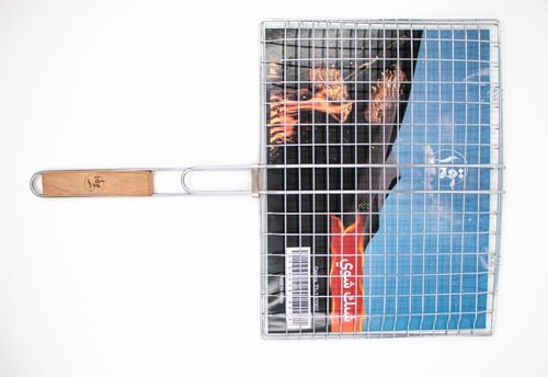 قمرا شبك شواء كبير بمقبض خشب حجم ‎60×35 سم - مثالي...