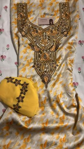 مخور مع طرحة