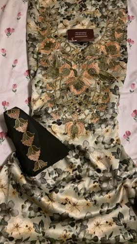 مخور مع طرحة