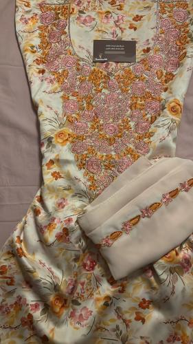 مخور مع طرحة