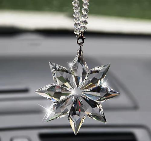 Crystal star pendant