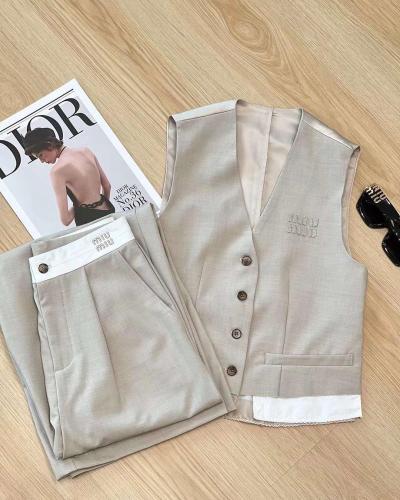 بدلة ميوميو