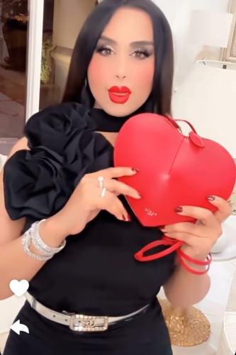 شنطة هند القحطاني