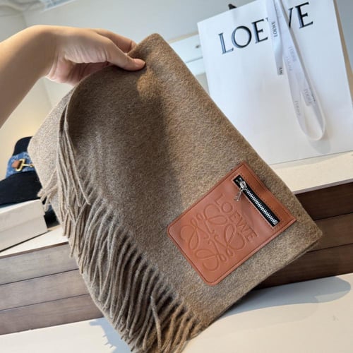 سكارف لويفي