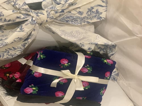 شال الهبه روز مبطن بفرو