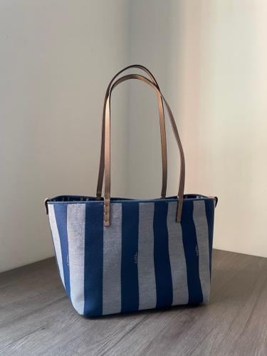 شنطة فندي C35