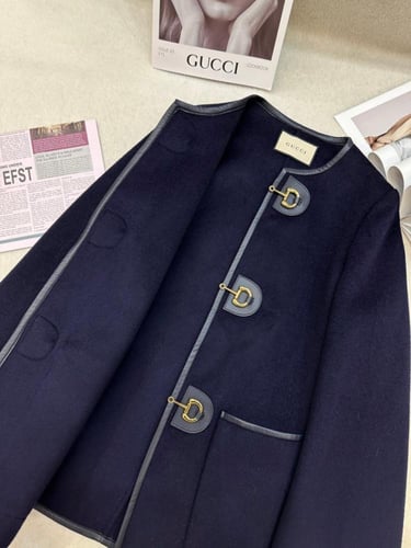 جاكيت قوتشي