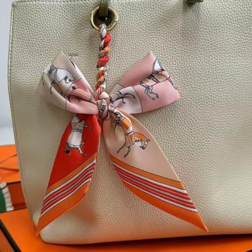 Scarf pendant decorations with bow