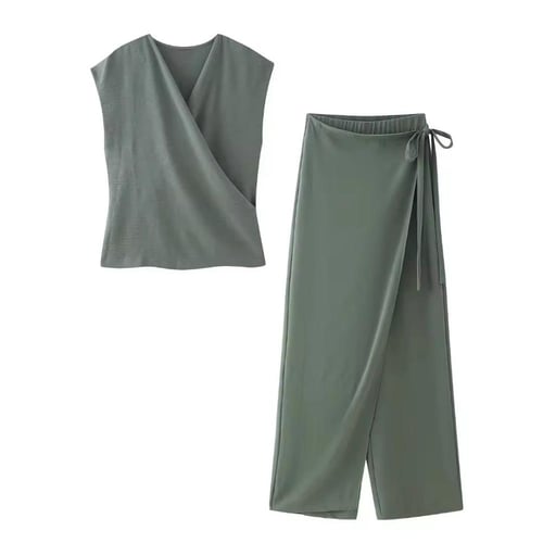 بدله ببنطلون لف