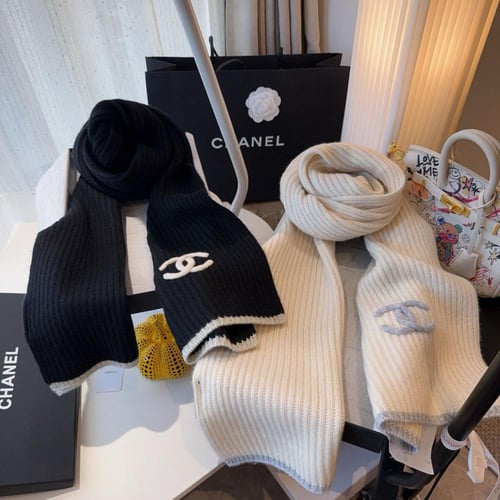 سكارف شانيل