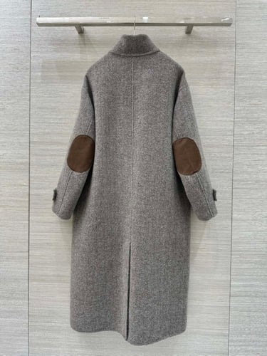 جاكيت طويل لورو بيانا