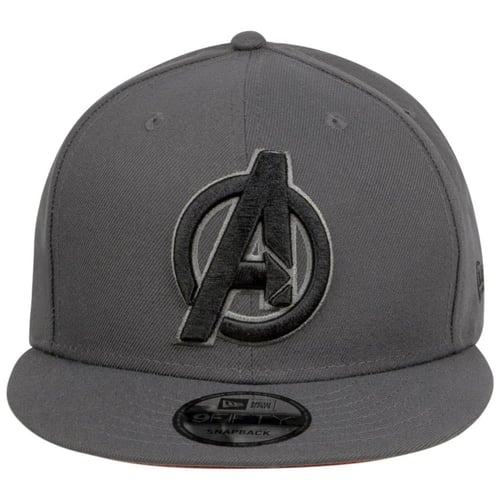 قبعة نيو إيرا 9Fifty بشعار 'A' من فيلم Avengers: E...