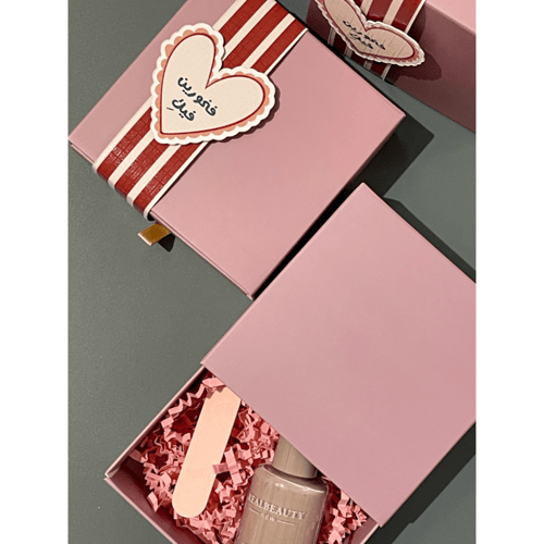 هدايا مناكير