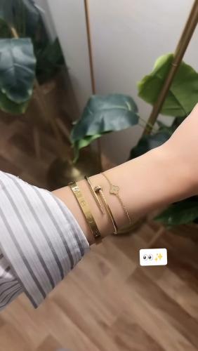 بكج اساور الاكثر طلبا