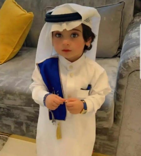 ثوب معى وشاح