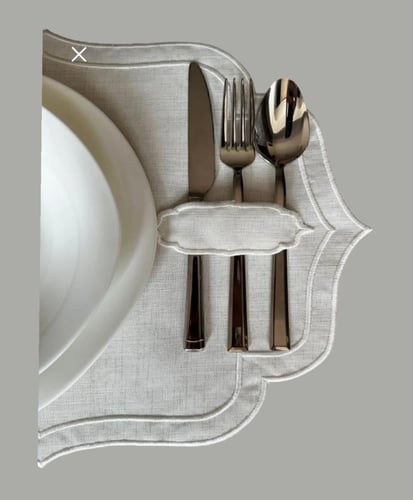 مفرش سفرة ل ٦ اشخاص