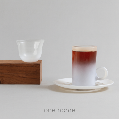 طقم شاي وقهوة ابيض