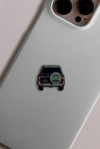 SUV أسود