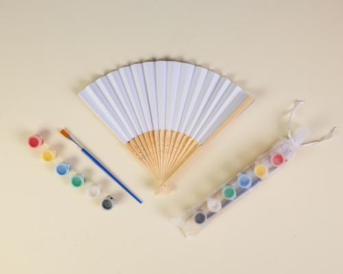 تلوين مراوح ورقية - coloring folding fan