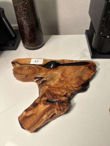 خشب طبيعي خفيف 41