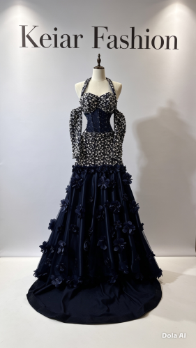 فستان سهرة فاخر باللون الكحلي الداكن من تصميم براند "Keiar Fashion".