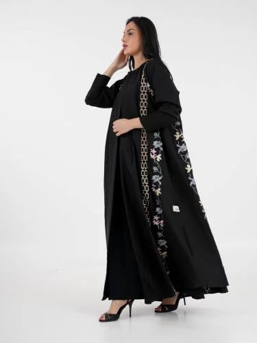 عباية ورود نسائية