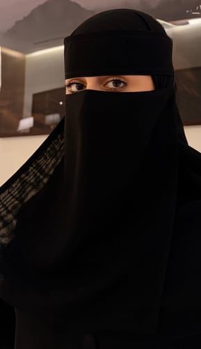 نقاب طويل عادي خيط مايل
