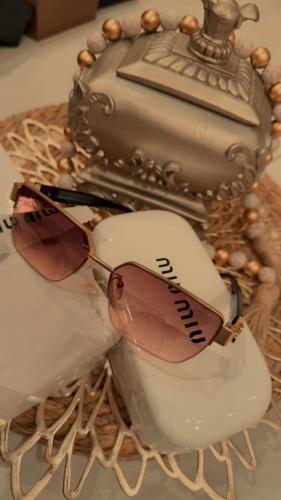 نظارة MIUMIU المميزة