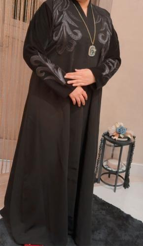 The velvet touch abaya