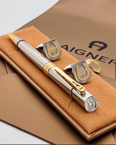 طقم AIGNER الفاخر