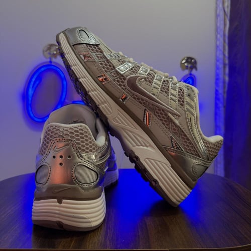 حذاء Nike P-6000 الرياضي - بنفسجي